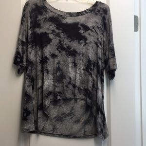 Flowy tie dye pattern shirt